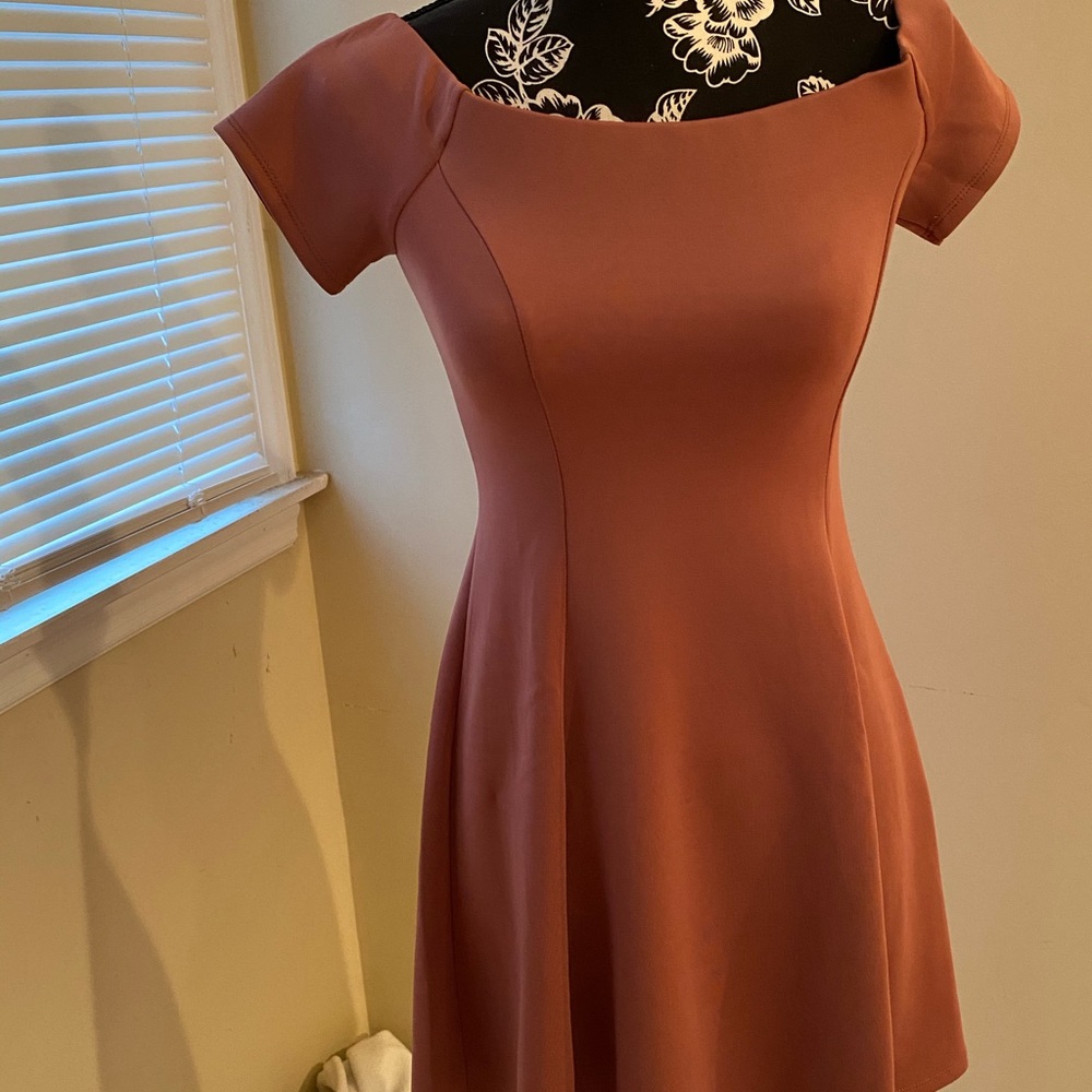 Forever 21 l Mini Dress l Mauve l M